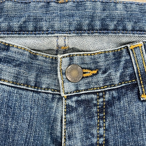 Louis Vuitton women’s jeans USED bit in great condition. Size 38. - Picture 2 of 4